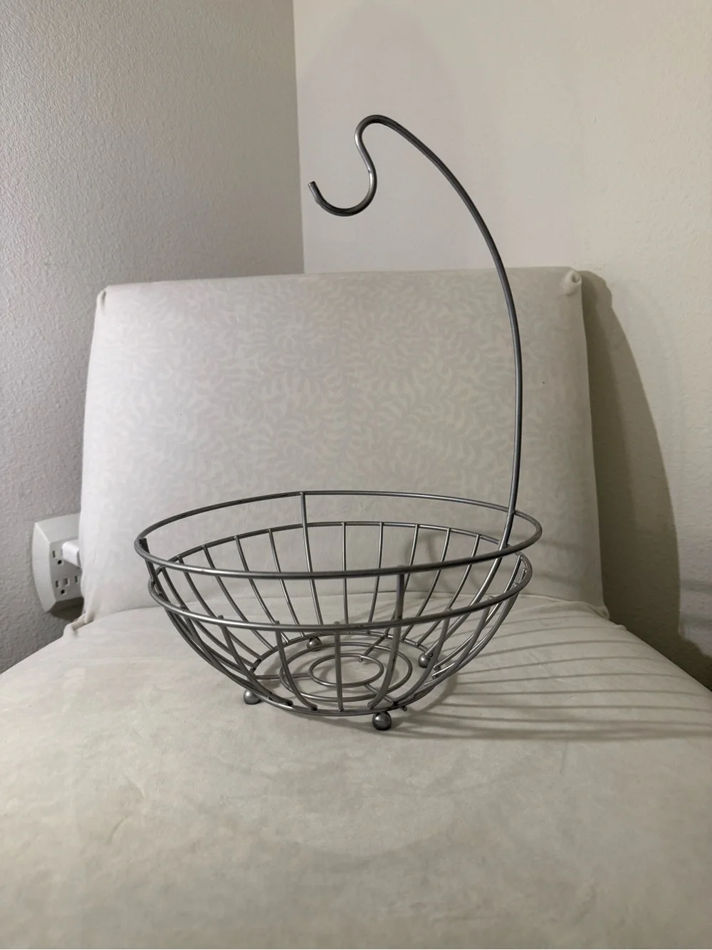 Metal Banana Hanger Fruit Basket Countertop Storage Stand Silver